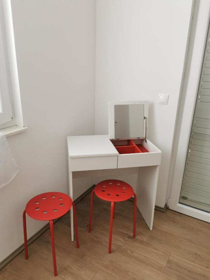 Apartmani Kronjac มิลนา ภายนอก รูปภาพ