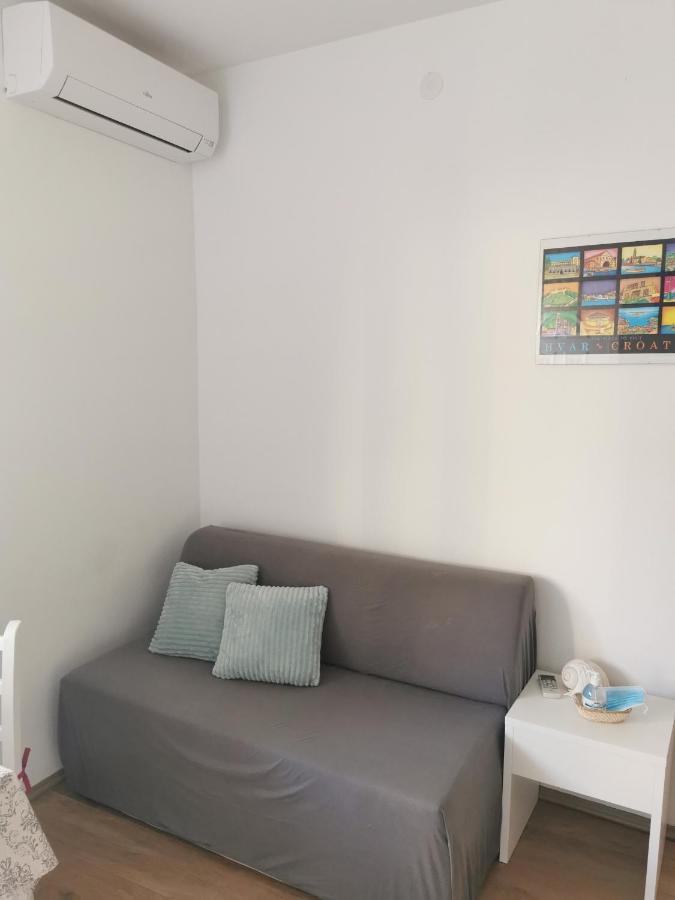 Apartmani Kronjac มิลนา ภายนอก รูปภาพ