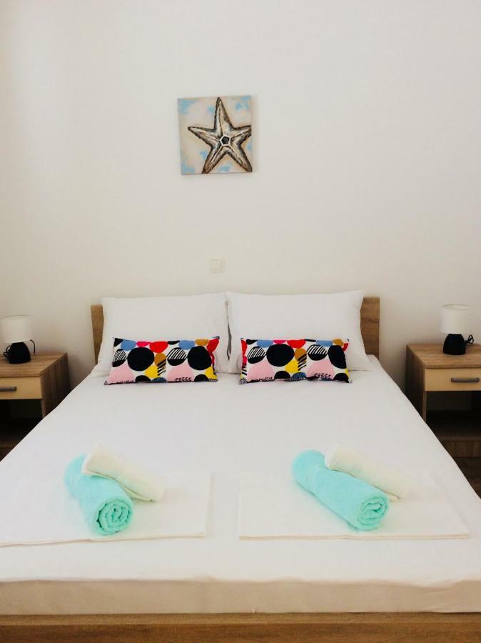 Apartmani Kronjac มิลนา ภายนอก รูปภาพ
